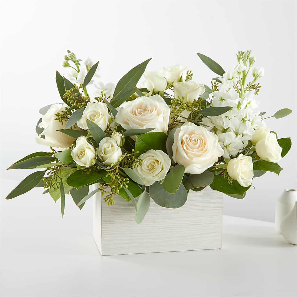 Fresh Linen Box Bouquet – Edith Vl, Minneapolis MN