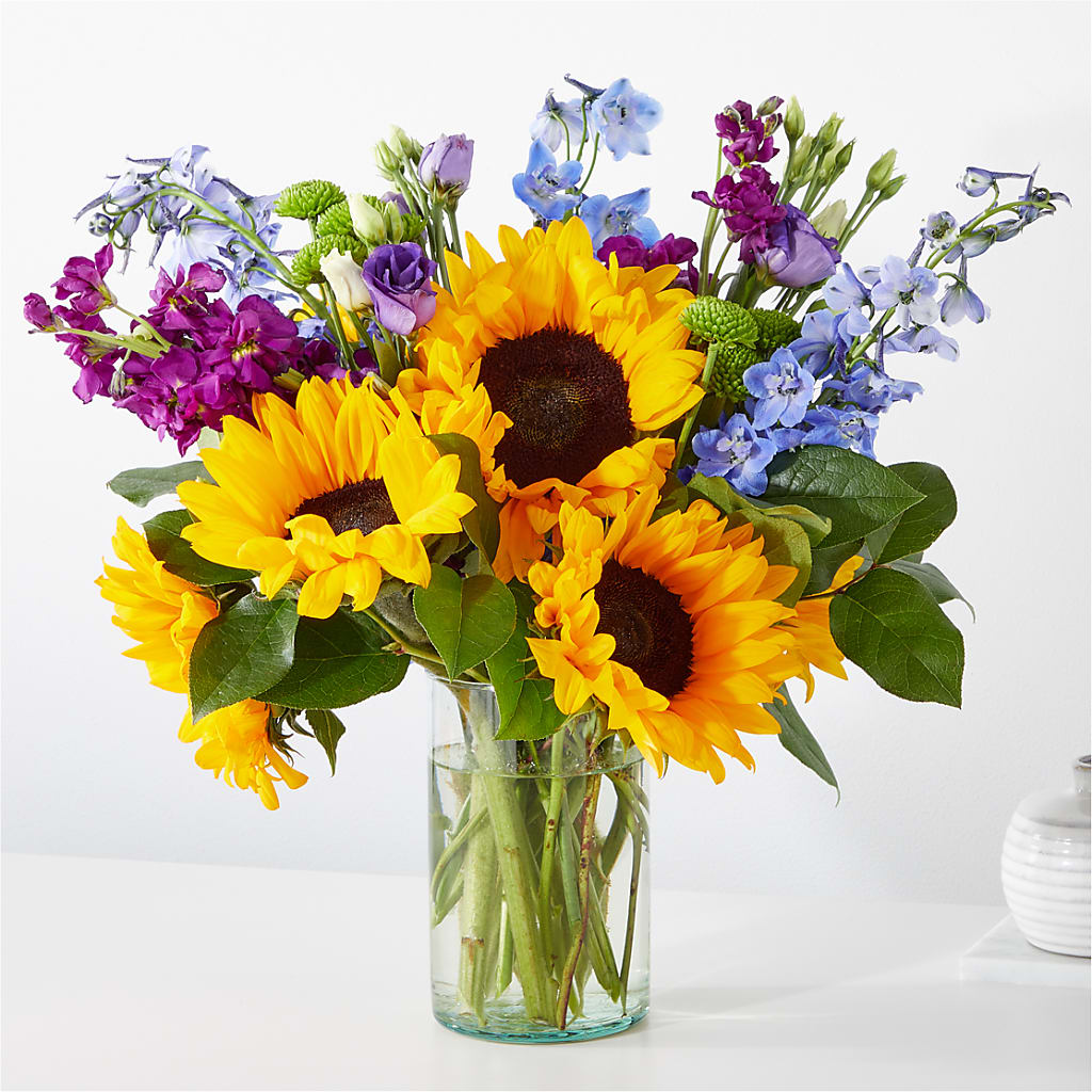 Catching Rays Bouquet – Edith Vl, Minneapolis MN