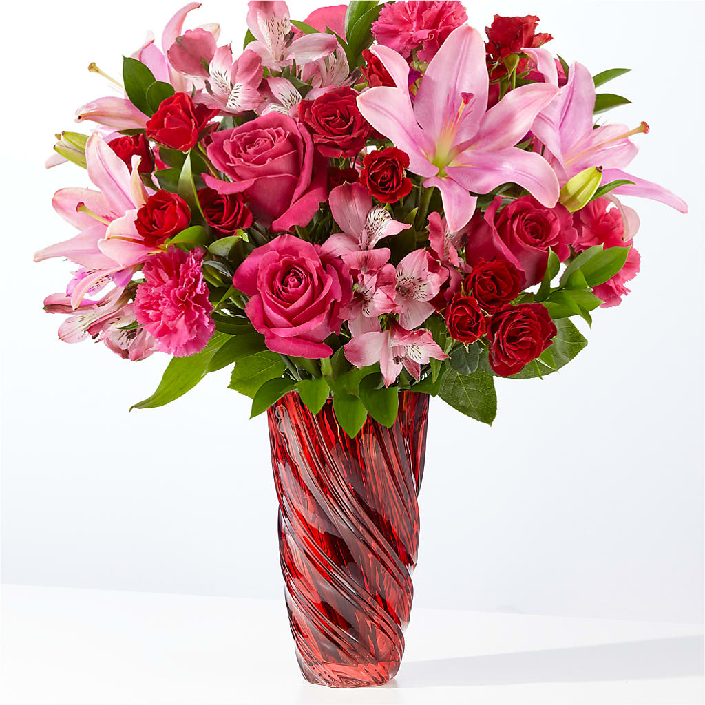 In Love Bouquet with Luxe Swirl Vase – Edith Vl, Minneapolis MN