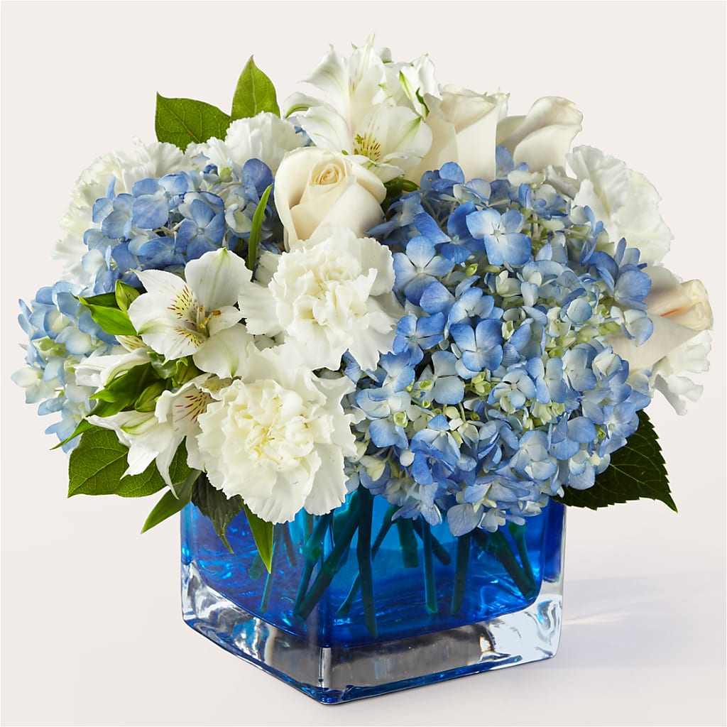 Soothing Waters Bouquet – Edith Vl, Minneapolis MN