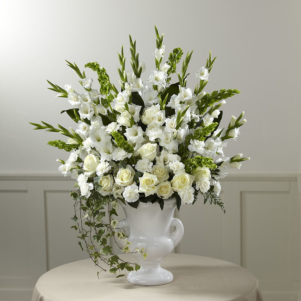 Fond Reflections Arrangement – Edith Vl, Minneapolis MN