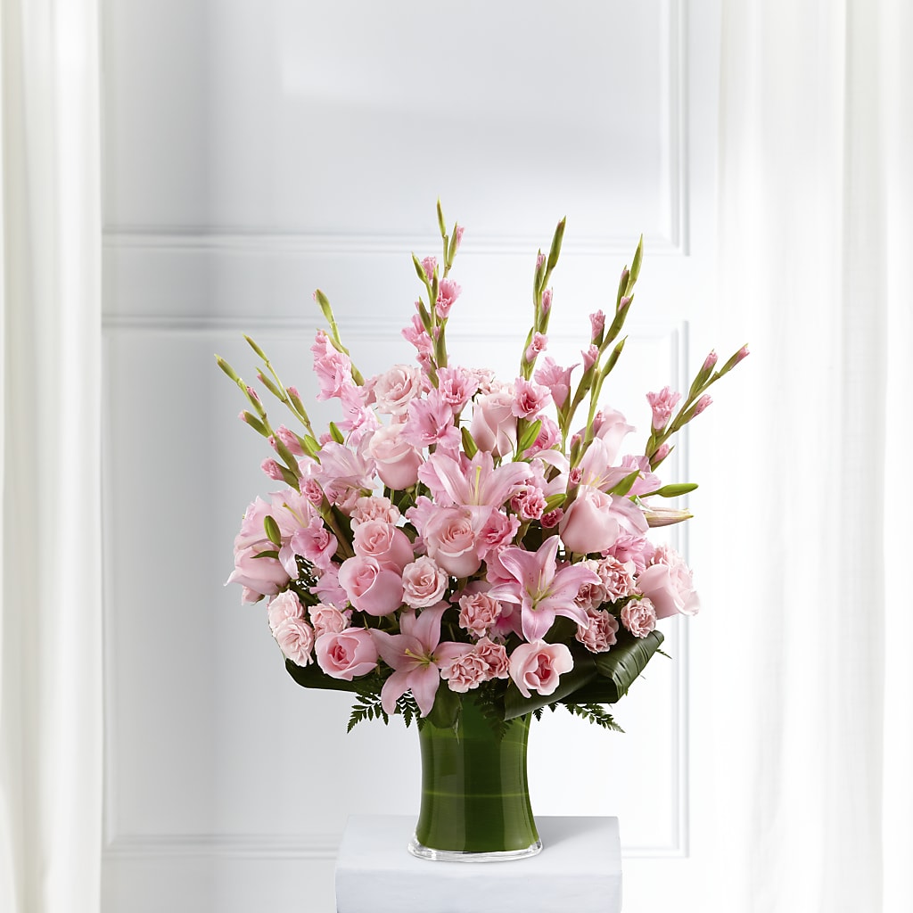 Lovely Tribute Bouquet – Edith Vl, Minneapolis MN
