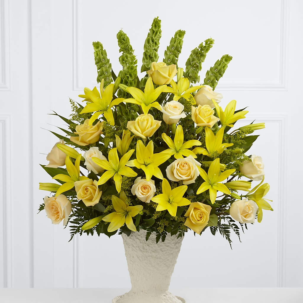 Golden Memories Arrangement – Edith Vl, Minneapolis MN