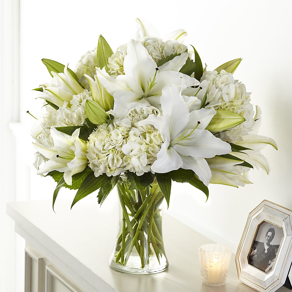 Compassionate Lily Bouquet – Edith Vl, Minneapolis MN