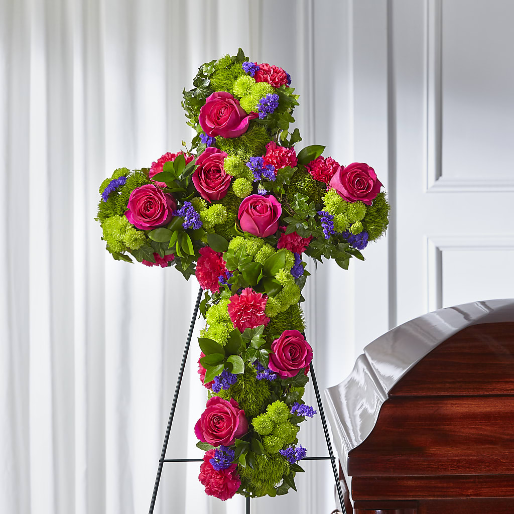 Tribute Rose Floral Cross – Edith Vl, Minneapolis MN