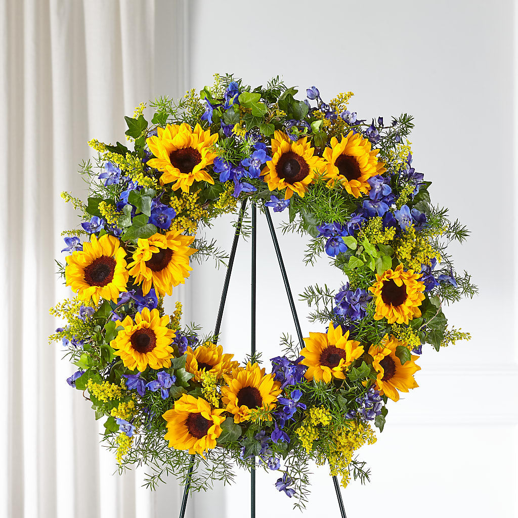 Bright Rays Wreath – Edith Vl, Minneapolis MN