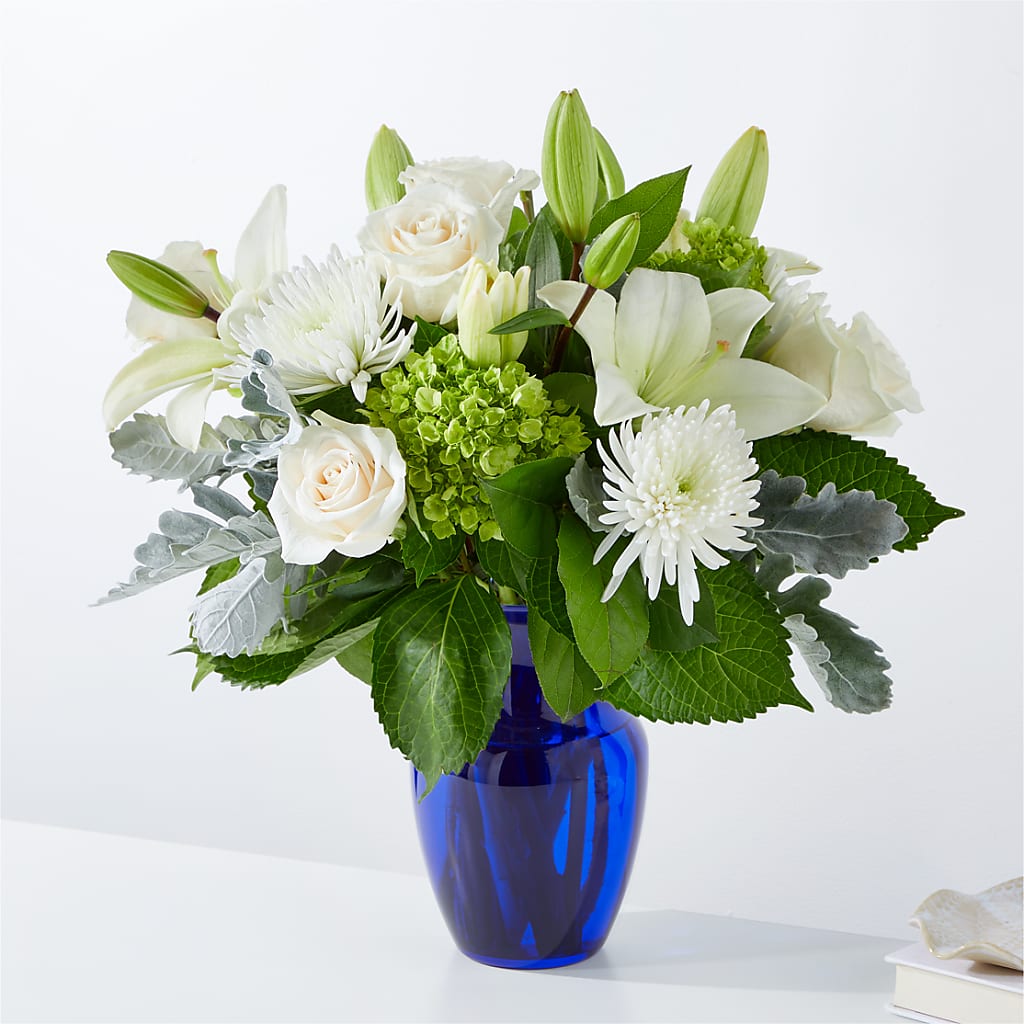 Snowy Dreams Bouquet – Edith Vl, Minneapolis MN