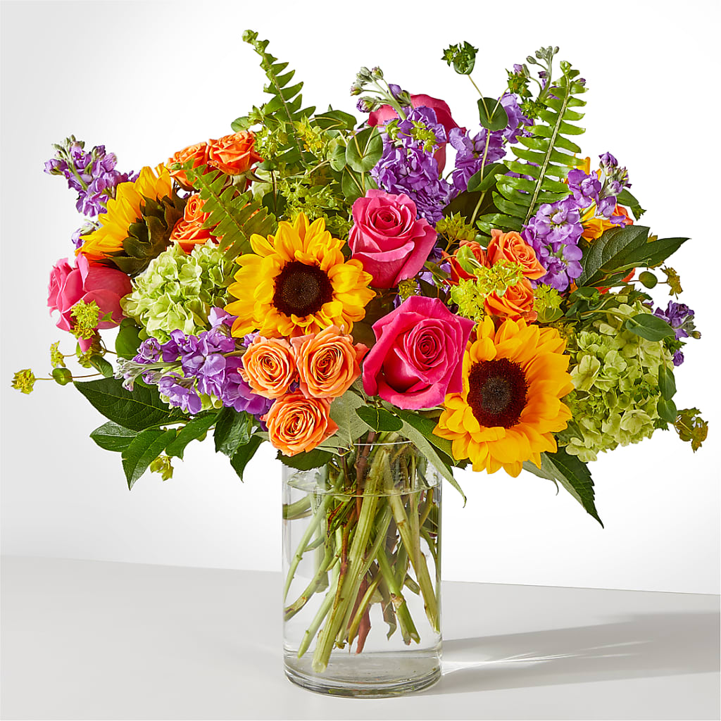 Vibrant Greetings Bouquet – Edith Vl, Minneapolis MN