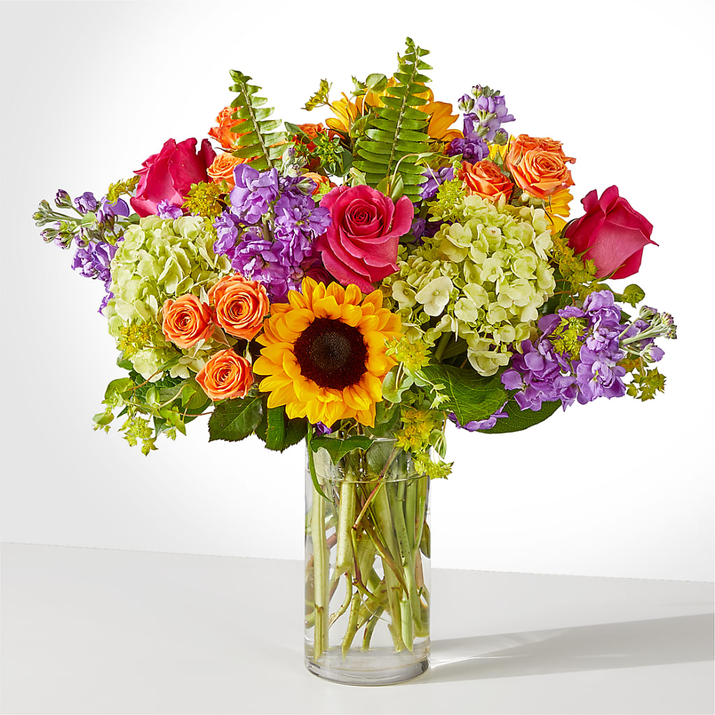 Vibrant Greetings Bouquet – Edith Vl, Minneapolis MN