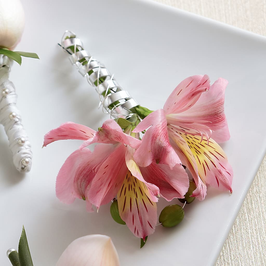 Pink Peruvian Lily Boutonniere – Edith Vl, Minneapolis MN
