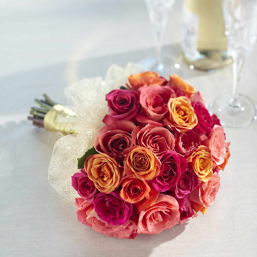 Sweet Roses Bouquet – Edith Vl, Minneapolis MN