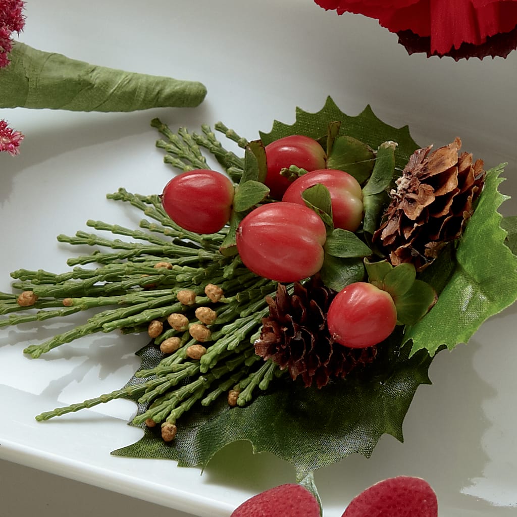 Red Berry Boutonniere – Edith Vl, Minneapolis MN