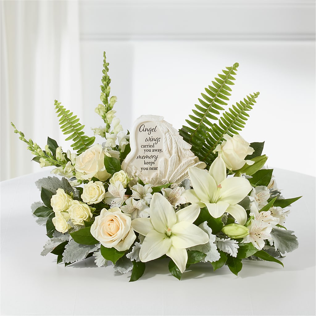 Holding You Close Arrangement –  Edith Vl, Minneapolis MN